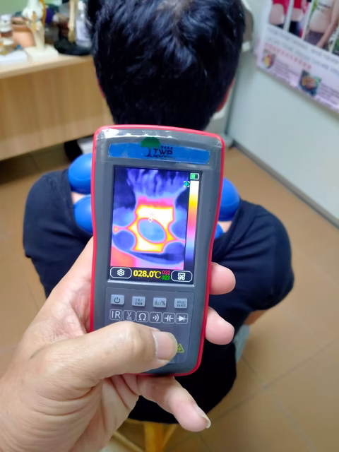 Center preview image 2